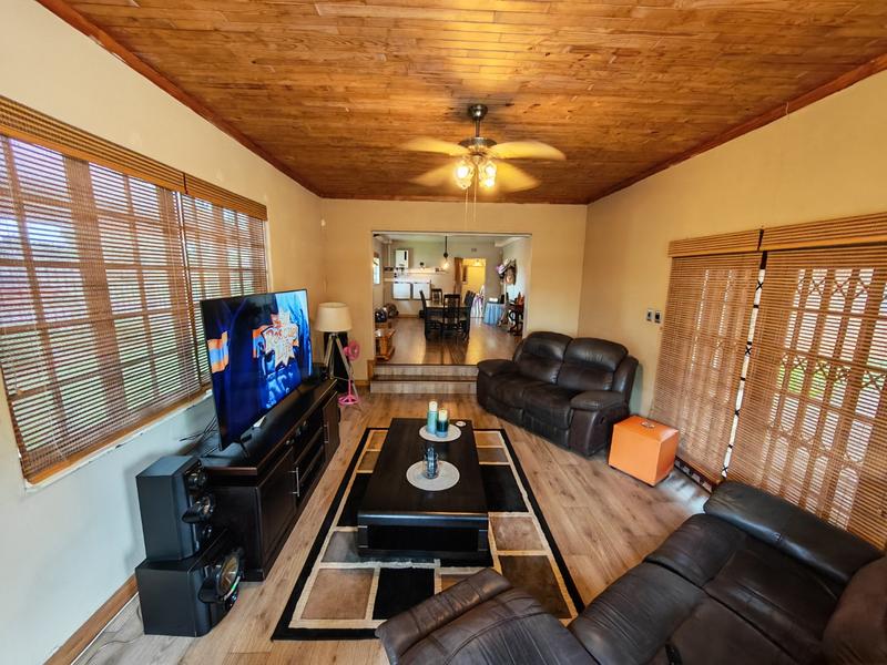 4 Bedroom Property for Sale in Vaalpark Free State